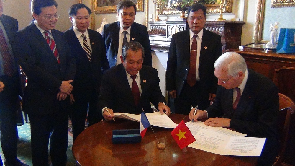 ข้อตกลงระหว่างหน่วยงานศาลของเวียดนามกับฝรั่งเศส